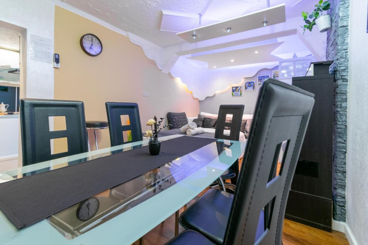 Apartments Villa Tomas Брела Екстериор снимка