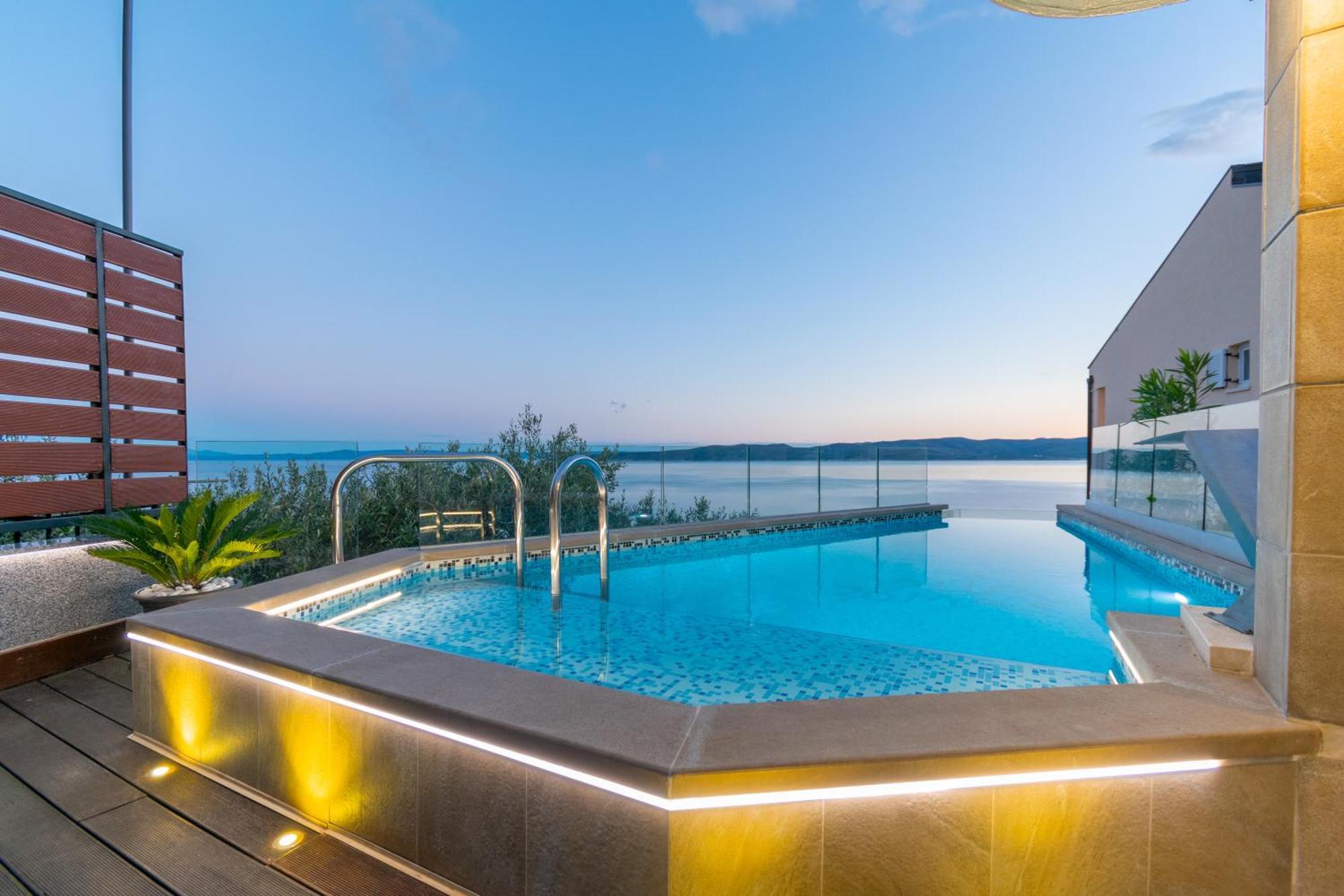 Apartments Villa Tomas Брела Екстериор снимка